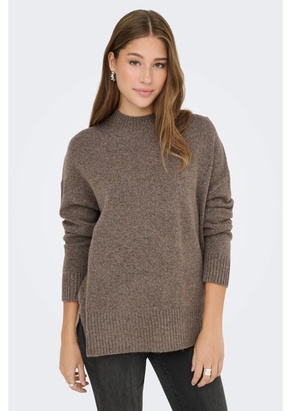 Kadın Onlhazel Yarım Balıkçı Oversize Yünlü Örme Kazak 15352853 Kahverengi
