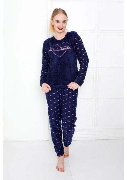 Kadın Peluş Pijama Takımı fırsatları