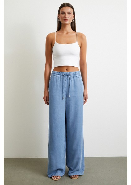 Beli Lastikli Bağcıklı Geniş Paça Pantolon Mavi fiyatları