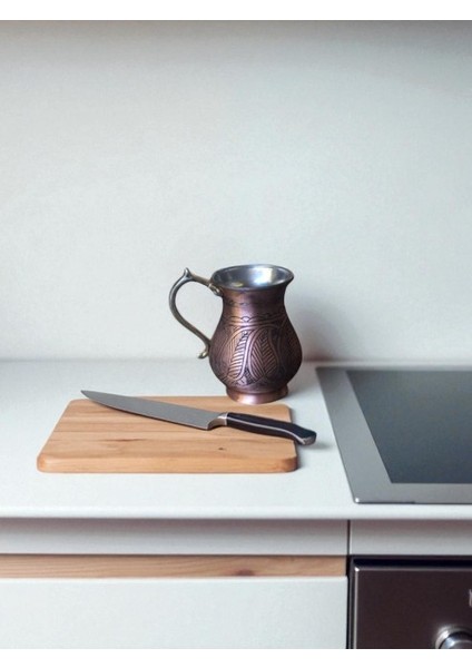 - El Dövmesi Bakır Işlemeli Sürahi Takımı – 2 Lt Sürahi, 6 Adet 400CC Bardak ve 35 cm Tepsi | Geleneksel Osmanlı Tarzı Şık Sunum Seti fırsatları