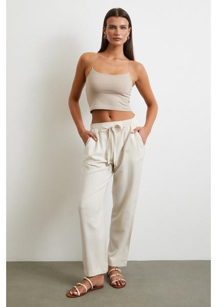 Beli Lastikli Klasik Pantolon Bej