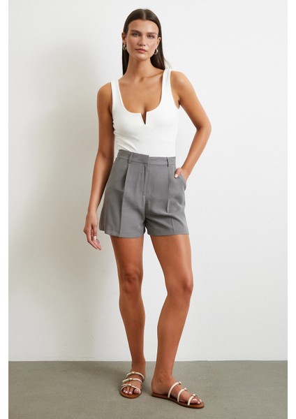 Piliseli Cepli Şort Gri
