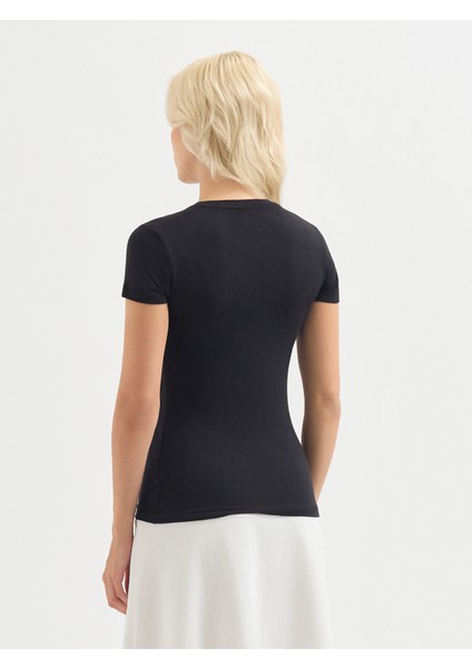 Kadın Regular Fıt Tişört-Siyah modelleri