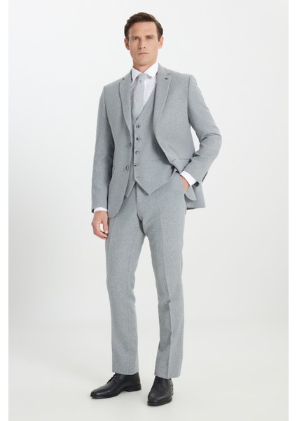 Yünlü Slim Fit Dar Kesim Mono Yaka Diagonal Desenli Kapak Cepli Yelekli Takım Elbise fırsatları