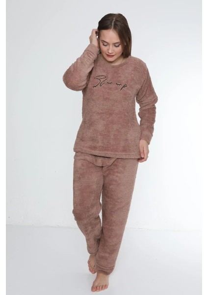 Kadın Peluş Pijama Takımı Ikili Takım fiyatları