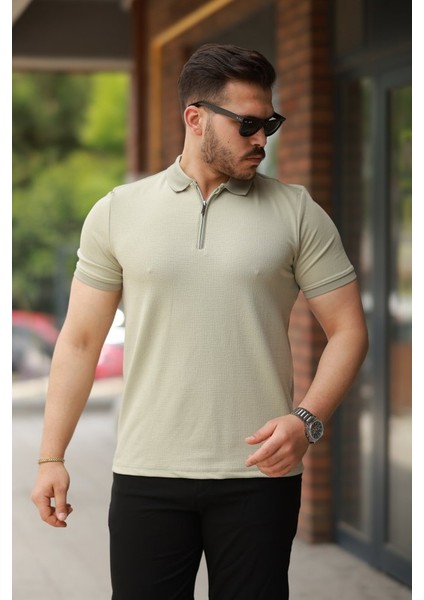 Erkek Fermuarlı Yaka Kısa Kollu Tişört