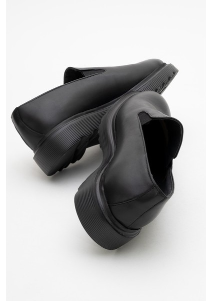 Erkek Klasik Kalın Tabanlı Abiye Rugan Ayakkabı fırsatları