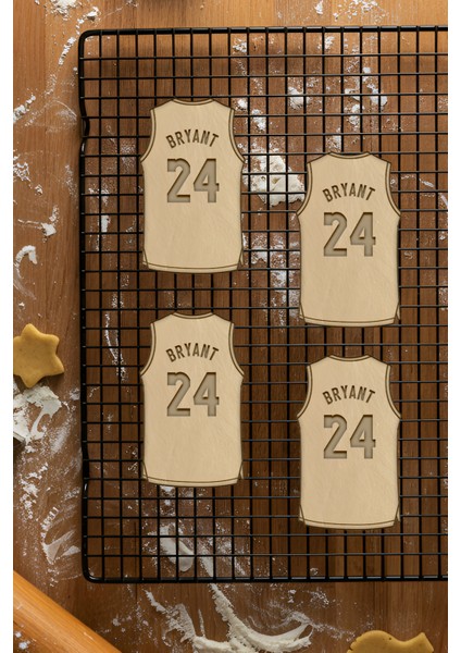 Basketbolcu Forma Kurabiye Kalıbı, Hamur Şekillendirici, Bisküvi Kalıbı, Kolay Kesim Ucu fiyatları