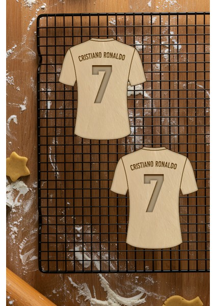 Futbolcu Forma Kurabiye Kalıbı, Hamur Şekillendirici, Bisküvi Kalıbı, Kolay Kesim Ucu fiyatları