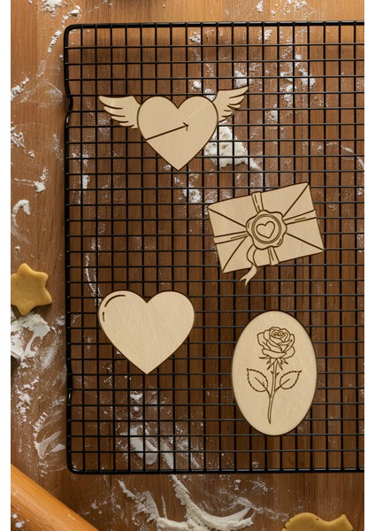 Sevgili Seti Kurabiye Kalıbı, Hamur Şekillendirici, Bisküvi Kalıbı, Kolay Kesim Ucu fiyatları