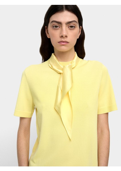 Boyun Bağlı Örme Süveter