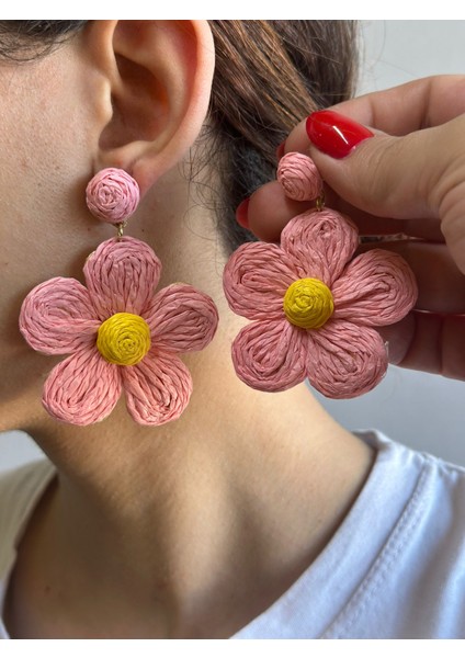 El Yapımı Çiçek Küpe Kadın Küpe 8x8 cm