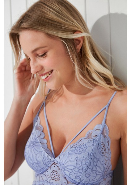 Lila Luna Frill Bralet fırsatları