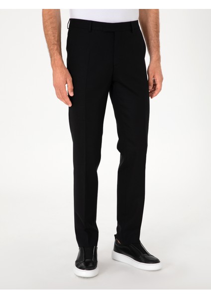 Erkek Siyah Slim Fit Yün Karışımlı Klasik Kumaş Pantolon 50314681-VR046 indirimleri
