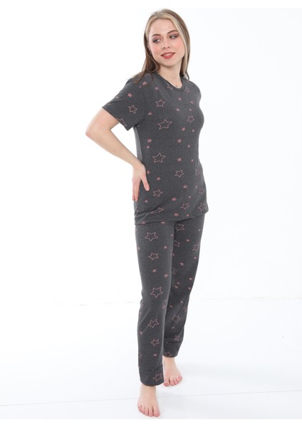 Kadın Kısa Kollu Pijama Takımı Yıldızlı modelleri