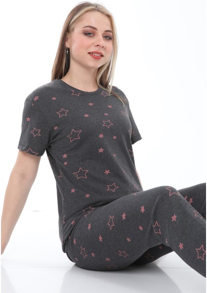 Kadın Kısa Kollu Pijama Takımı Yıldızlı
