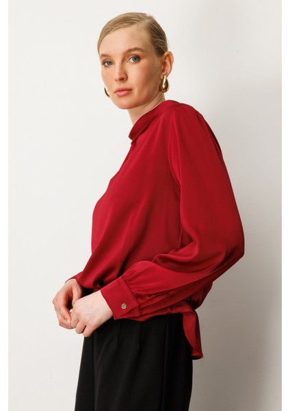 Kadın Sırtı Dantelli Yırtmaç Detaylı Bluz 3025 Bordo fiyatları