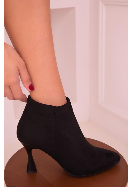 Kadın Klasik Topuklu Siyah / Ten Bot fiyatları
