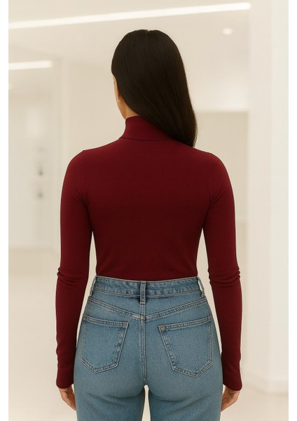 Yumuşak Dokulu Pamuk Dokuma Uzun Kol Dik Yaka Parmak Geçmeli Body Modal T-Shirt fiyatları