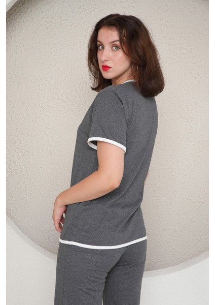 Kadın Kısa Kollu Gri Pijama Takımı modelleri