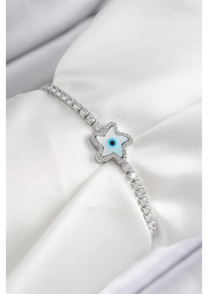 Pirinç Zirkon Taşlı Nazar Yıldız Model Gümüş Renk Asansörlü Kadın Bileklik - PRT3500EB07762