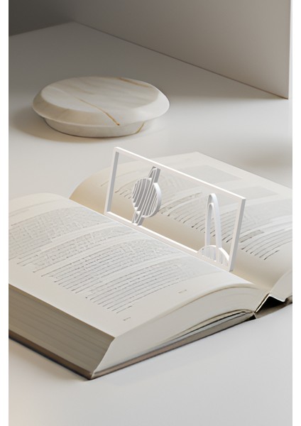 Gezegen Kitap Ayracı, Modern Tasarım, Hafif ve Şık 2’li, Siyah ve Beyazın Modern Uyumu modelleri