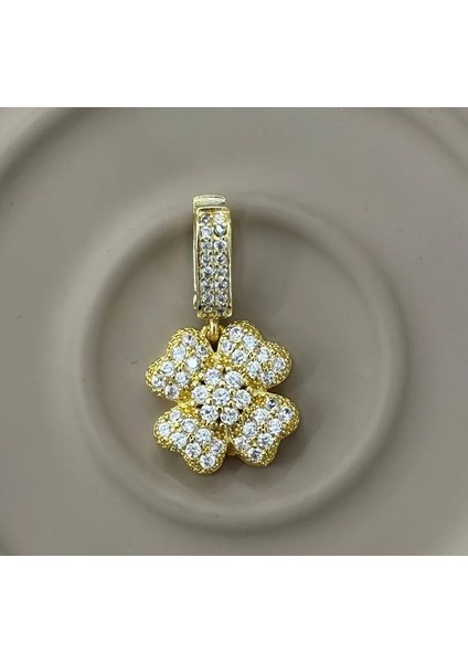 Flower Ajda Charm