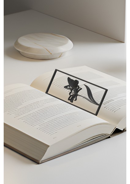 Çiçek ve Kelebek Kitap Ayracı, Modern Tasarım, Hafif ve Şık 2’li, Siyah ve Beyazın Modern Uyumu modelleri