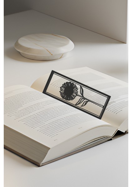 Ay Çiçeği Kitap Ayracı, Modern Tasarım, Hafif ve Şık 2’li, Siyah ve Beyazın Modern Uyumu fiyatları