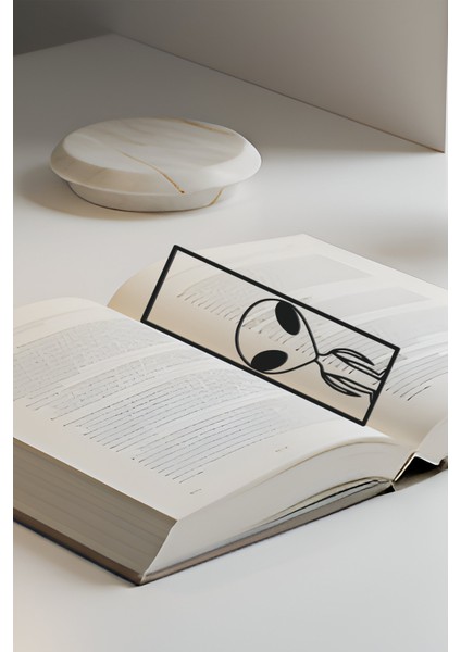 Uzaylı Kitap Ayracı, Modern Tasarım, Hafif ve Şık 2’li, Siyah ve Beyazın Modern Uyumu modelleri