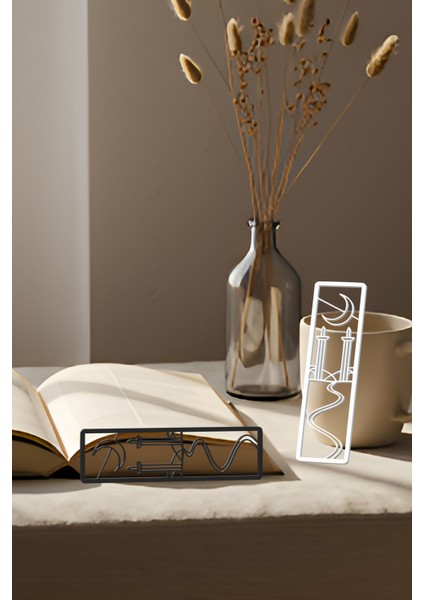 Deniz Feneri Kitap Ayracı, Modern Tasarım, Hafif ve Şık 2’li, Siyah ve Beyazın Modern Uyumu