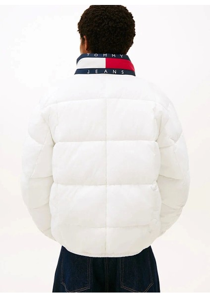 Tjm Dna Yakalı Şişme Erkek Beyaz Ceket DM0DM22041YBL fırsatları