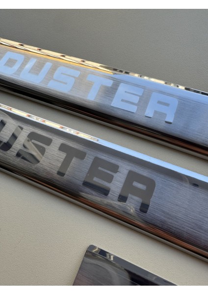 Dacia Duster Krom Kapı Eşiği Takımı 4 Kapı 2018 ve Üzeri Paslanmaz Çelik fırsatları