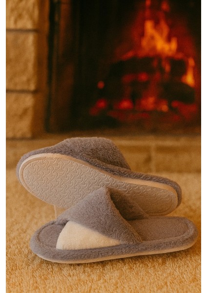 Softıe Çapraz Kadın Ev Terliği Kışlık Terlik Sessiz Taban fırsatları