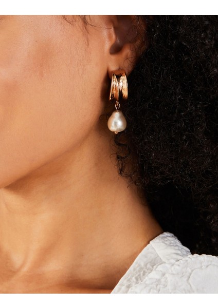 Sallantılı Inci Küpe