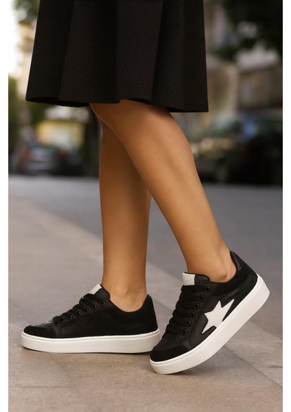 Günlük Kadın Sneaker Bağcıklı Detaylı Yüksek Taban Rahat Ayakkabı fiyatları