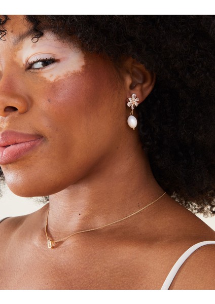 Kristal Çiçekli Inci Küpe modelleri