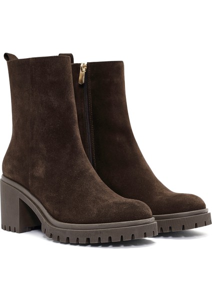 Kadın Kahverengi Fermuarlı Topuklu Süet Deri Bot 25WFD200910 indirimleri
