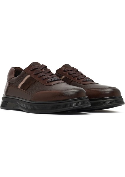 Erkek Kahverengi Bağcıklı Deri Casual Sneaker 25WFD677214 modelleri