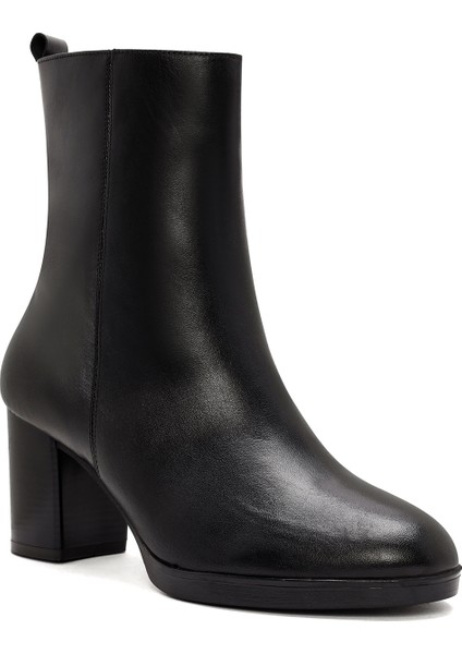 Kadın Siyah Fermuarlı Kalın Topuklu Deri Bot 25WFD411718