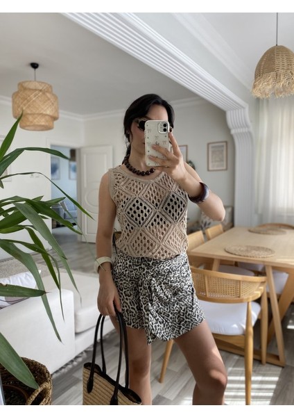 Kadın Askılı Yuvarlak Yaka Geometrik Desenli Triko Bluz fiyatları