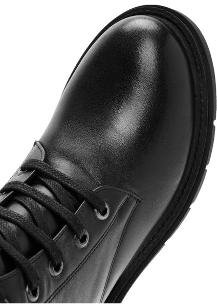 Kadın Siyah Fermuarlı Deri Bot 25WFD410918