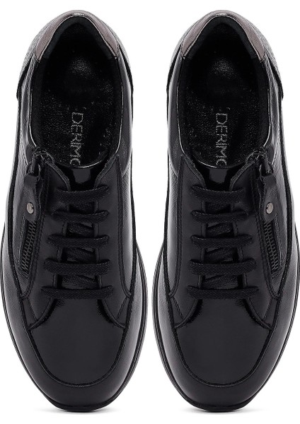 Kadın Siyah Bağcıklı Kalın Tabanlı Deri Sneaker 25AFD412814