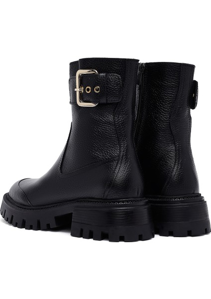Kadın Siyah Kalın Tabanlı Deri Bot 25WFD1530FT