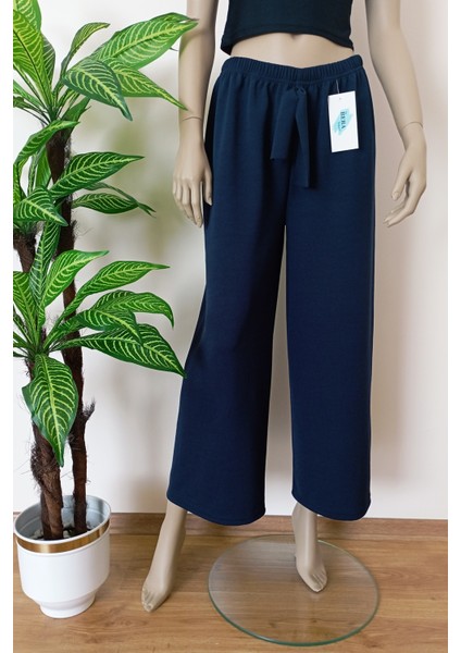 Kadın Lacivert Dökümlü Krep Kumaş Beli Lastikli Bol Paça Pantolon fırsatları