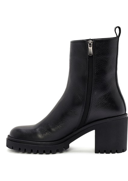 Kadın Siyah Topuklu Fermuarlı Deri Bot 25WFD2008FT fırsatları