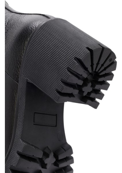 Kadın Siyah Topuklu Fermuarlı Deri Bot 25WFD2008FT