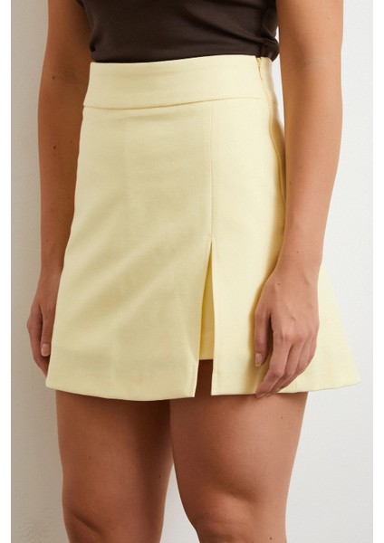 Yırtmaçlı Şort Etek Sarı fırsatları