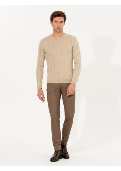 Erkek Ekru Regular Fit Pamuk Karışımlı Bisiklet Yaka Triko Kazak 50257389-VR019 fırsatları