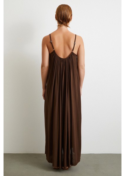 Askılı Piliseli Geniş Elbise Kahve fırsatları